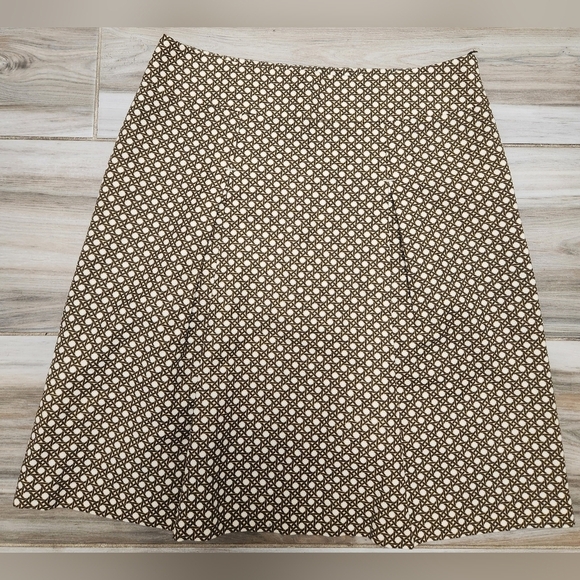 Talbots Brown Pleated Skirt Size 10 - Picture 2 of 8